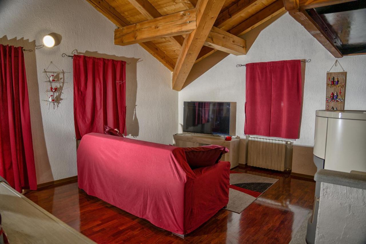 Agriturismo B&B Chevres A Cheval Charvensod Exterior photo