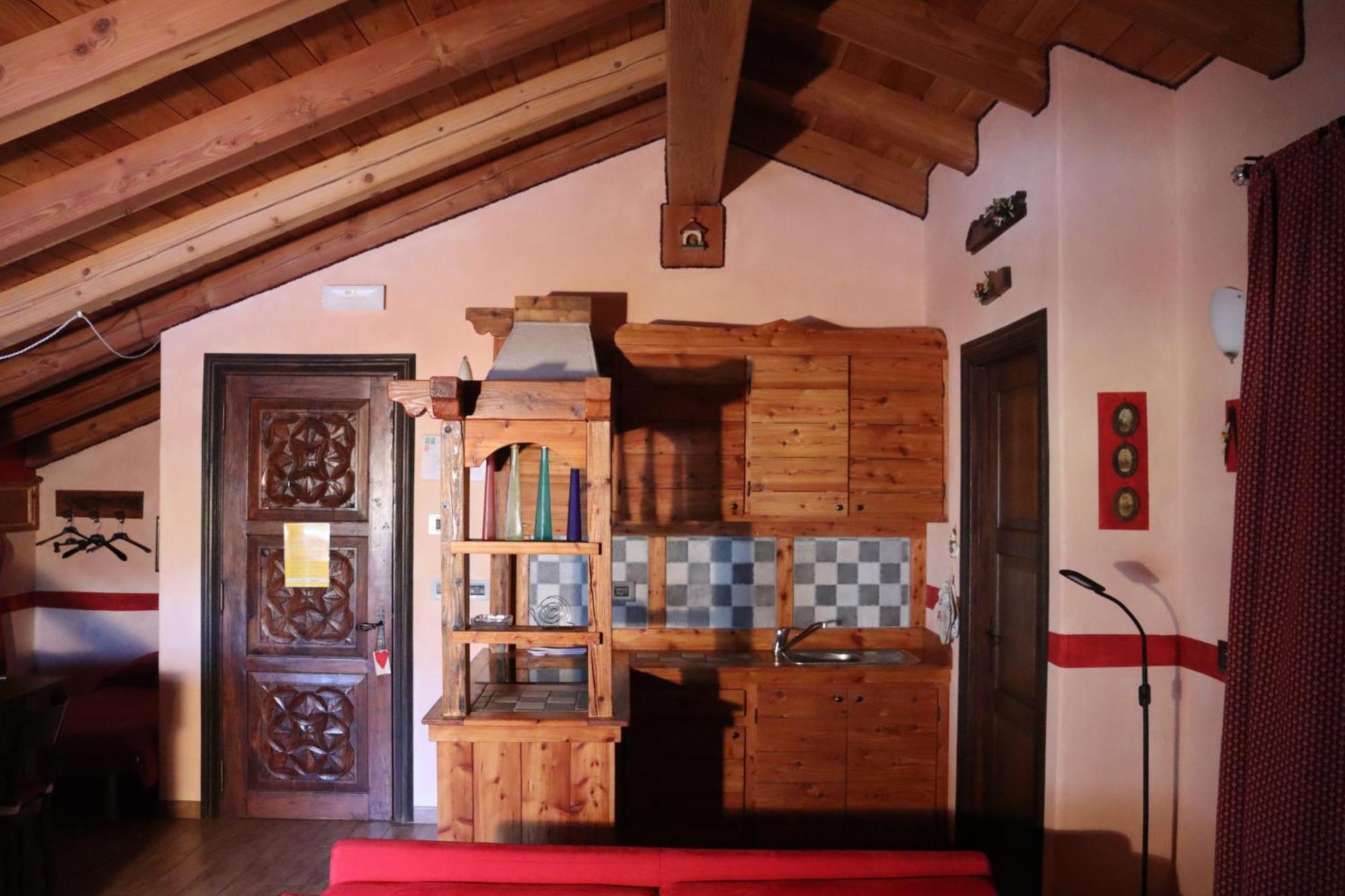 Agriturismo B&B Chevres A Cheval Charvensod Exterior photo
