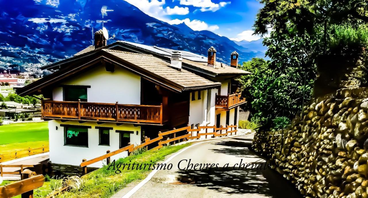 Agriturismo B&B Chevres A Cheval Charvensod Exterior photo
